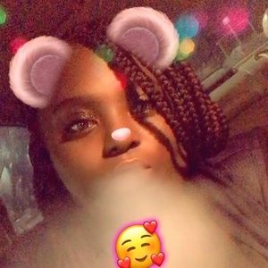 Meet your Posher, Terrii